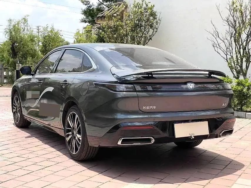 ChangAn 2025 UNI-V 1.5T 500Bar distinguished automatic gear 9