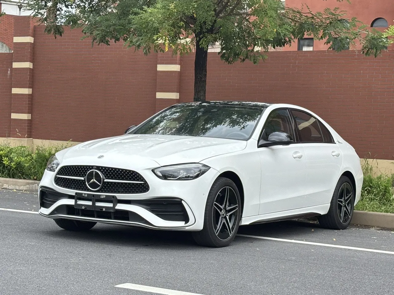 Open image lightbox: Mercedes Benz Class C 2025 C 260 L 48V 1.5T Hao Night Sports Edition Automatic Gear