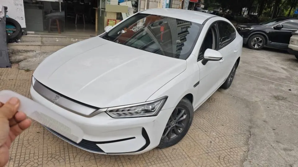 BYD 2021 Qin PLUS EV 400KM Travel Edition Automatic Gear 2