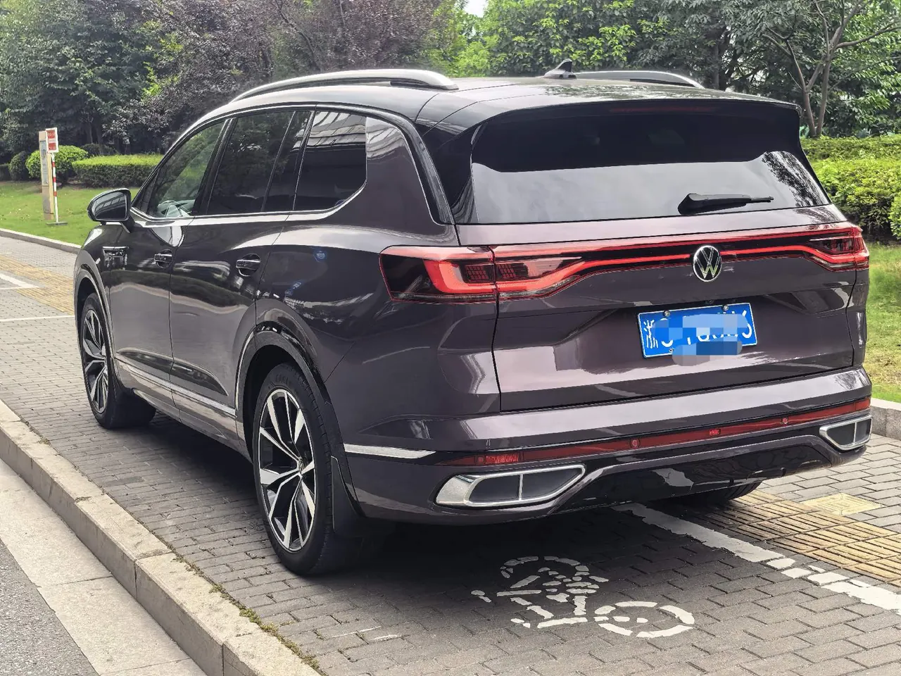 Volkswagen 2021 model range 2.0TSI 380TSI four-wheel drive R-Line extension version automatic gear 9