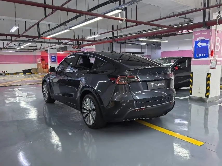 Tesla 2024 Model Y rear-wheel drive version automatic transmission 9