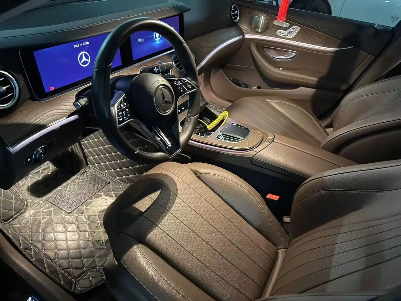 Mercedes Benz E Class 2021 E 300 L 2.0T Luxury Automatic Gear 5