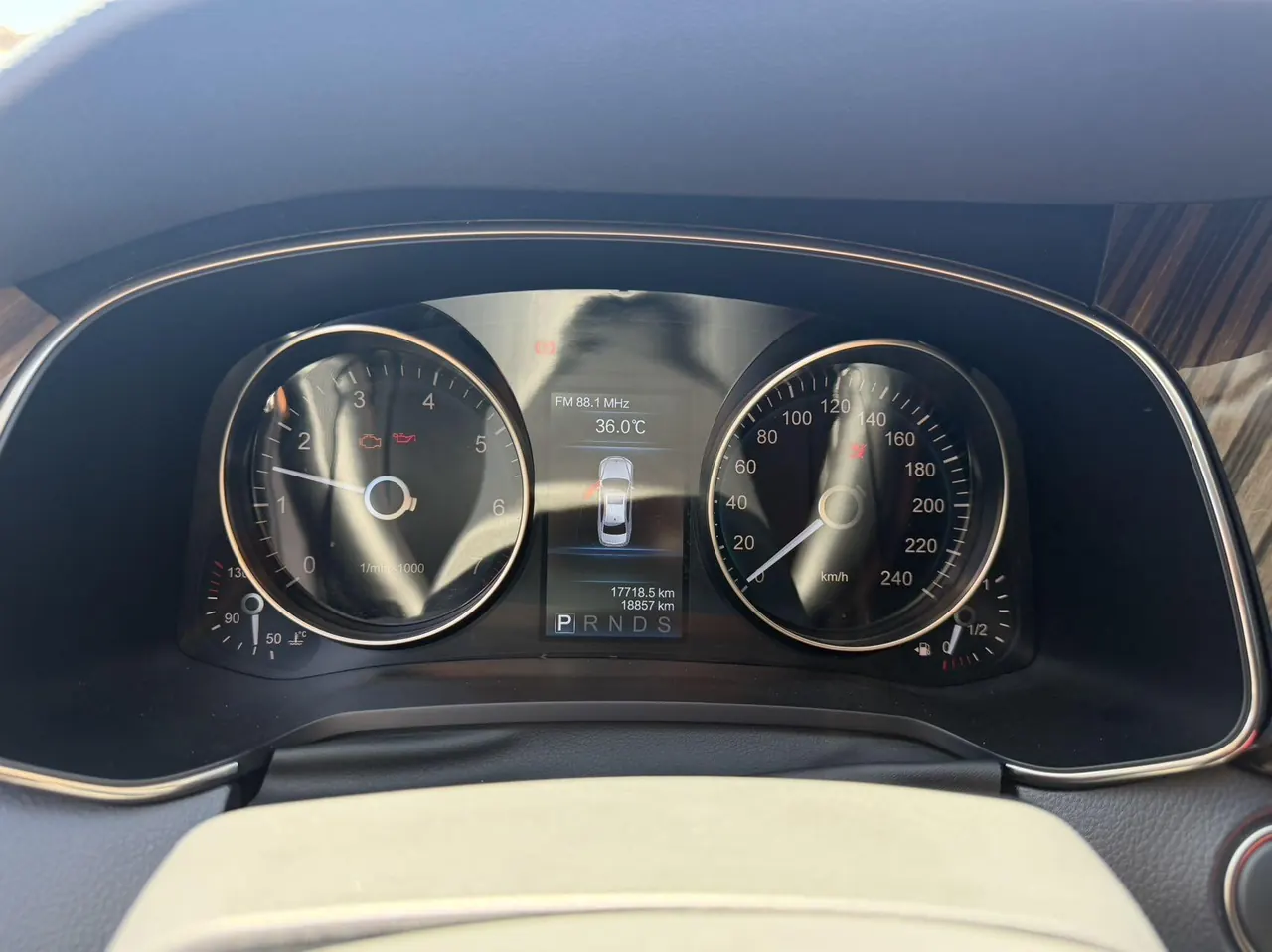 HongQi 2021 H7 2.0T 35T Flagship Automatic Gear 9