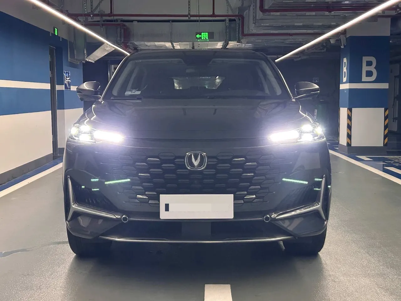 ChangAn 2021 UNI-K 2.0T Luxury Automatic 2