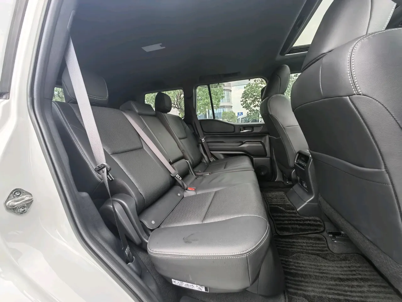 Toyota 2025 Prado HEV 2.4T all-around TX version 5-seat automatic gear 13