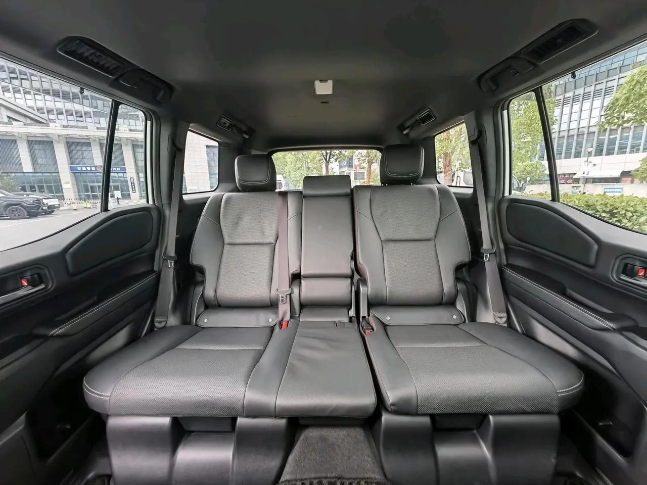 Toyota 2025 Prado HEV 2.4T all-around TX version 5-seat automatic gear 14