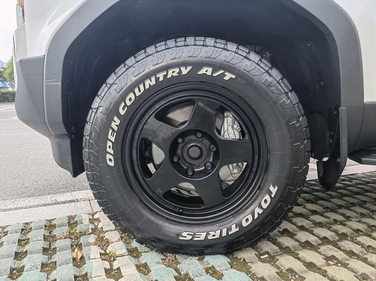 Toyota 2025 Prado HEV 2.4T all-around TX version 5-seat automatic gear 17