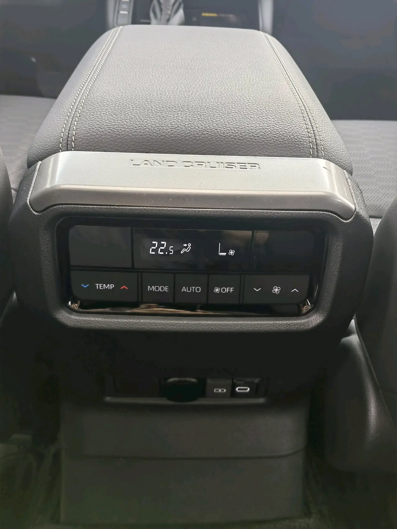 Toyota 2025 Prado HEV 2.4T all-around TX version 5-seat automatic gear 7