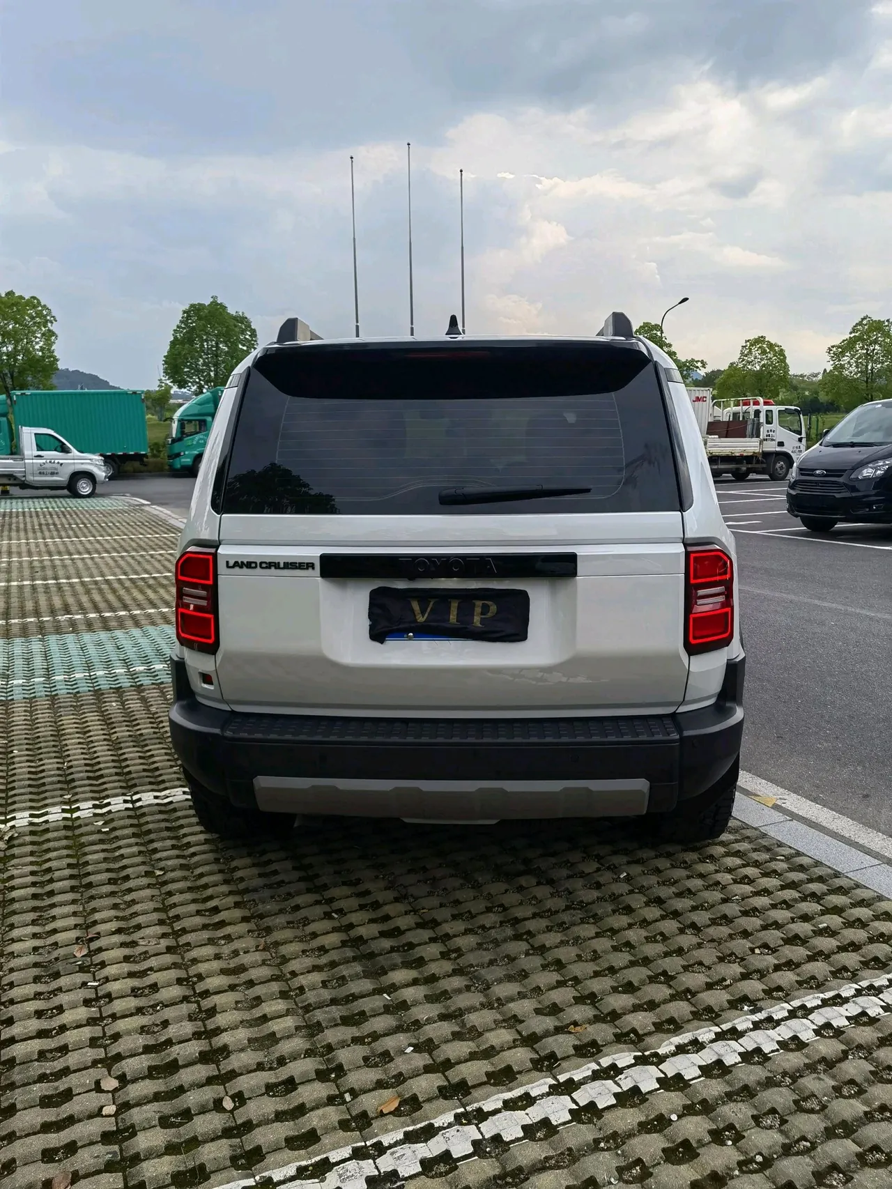 Toyota 2025 Prado HEV 2.4T all-around TX version 5-seat automatic gear 8