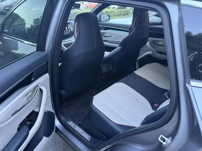 BYD Song PLUS New Energy 2021 Song PLUS DM-i 1.5 Stepless 110KM Flagship PLUS Automatic Gear 4