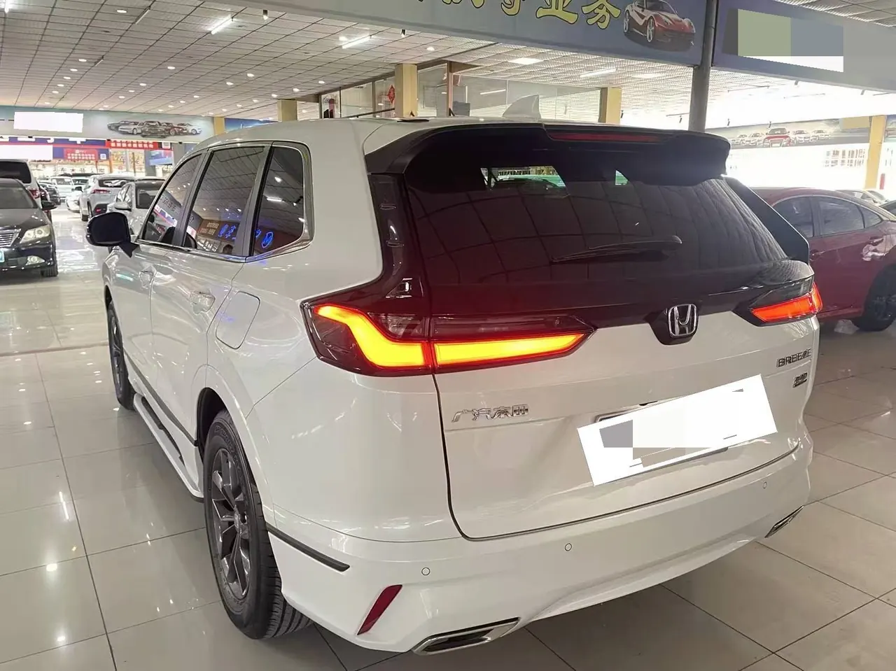 Honda 2023 Hao Ying 1.5T Stepless 240TURBO Two-Drive Deluxe Edition 5-seat Automatic Gear 4