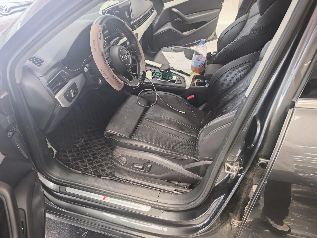 Audi 2022 A4L 2.0TFSI 40TFSI Fashion Dynamic Automatic 3