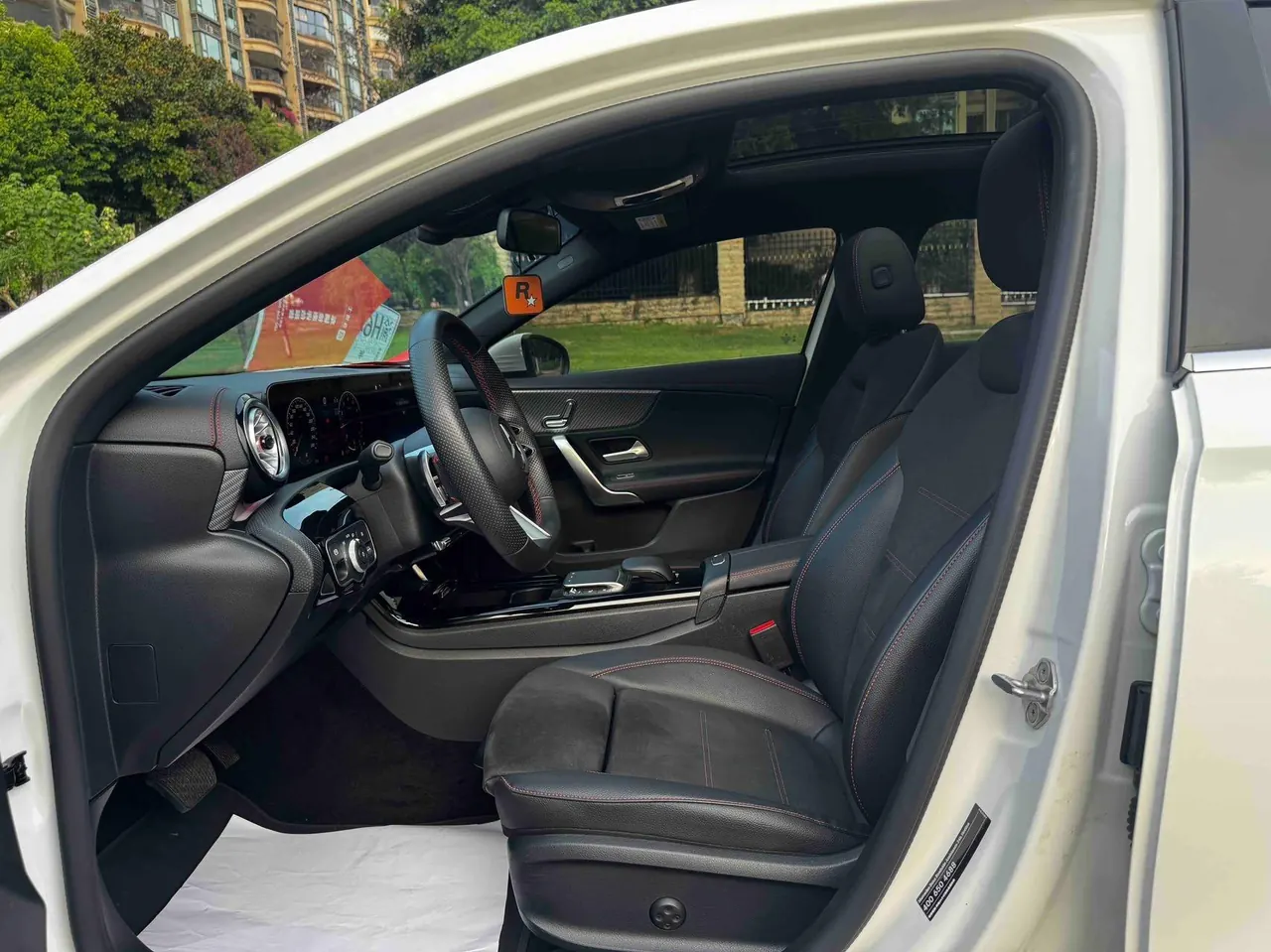 Mercedes Benz Class A 2023 A 200 L 1.3T Fashion Automatic Gear 4