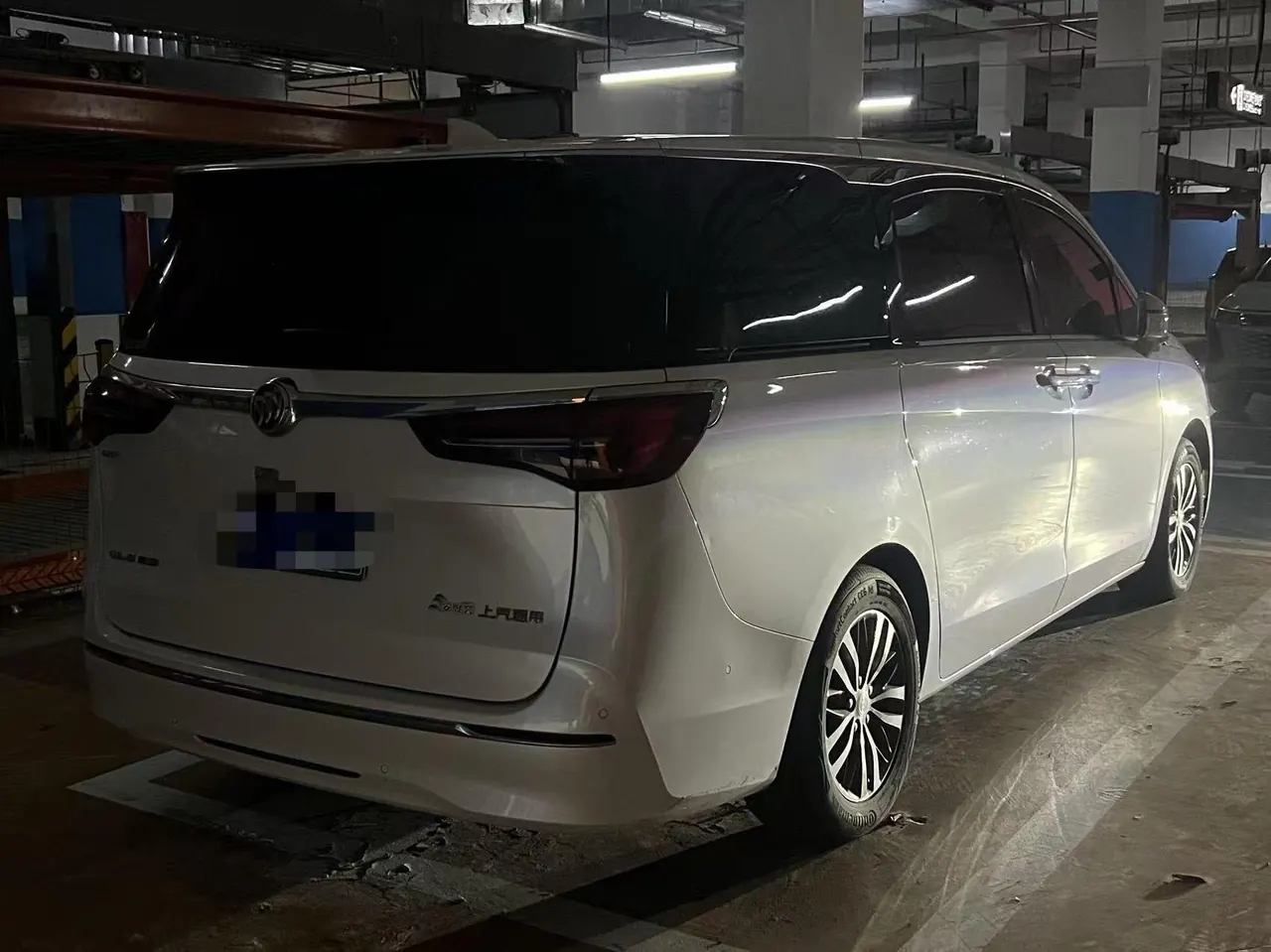 Buick 2021 GL8 ES Lu Zun 2.0T 653T Exclusive Automatic Gear 3