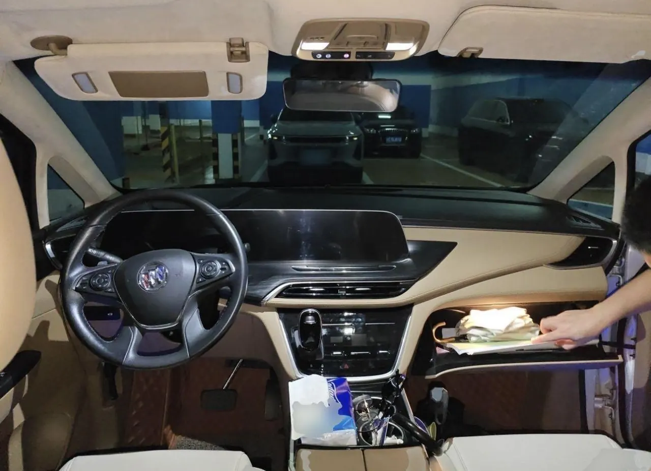 Buick 2021 GL8 ES Lu Zun 2.0T 653T Exclusive Automatic Gear 5