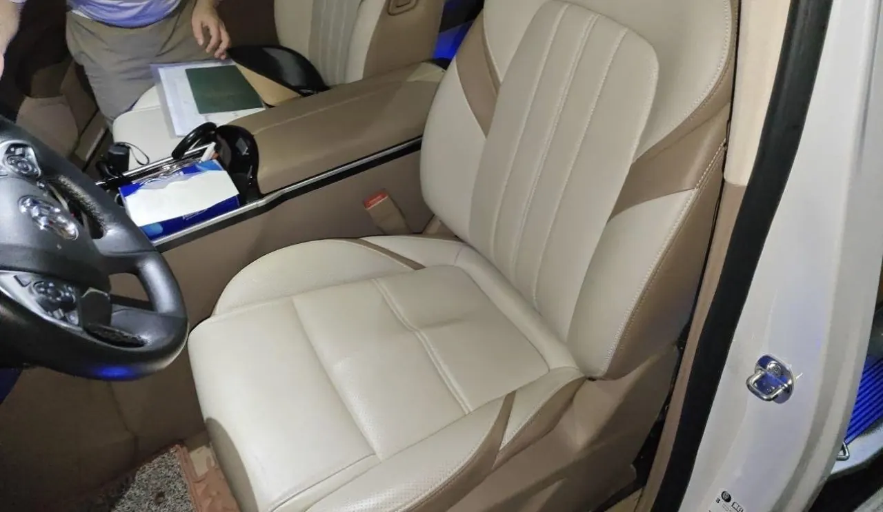 Buick 2021 GL8 ES Lu Zun 2.0T 653T Exclusive Automatic Gear 8