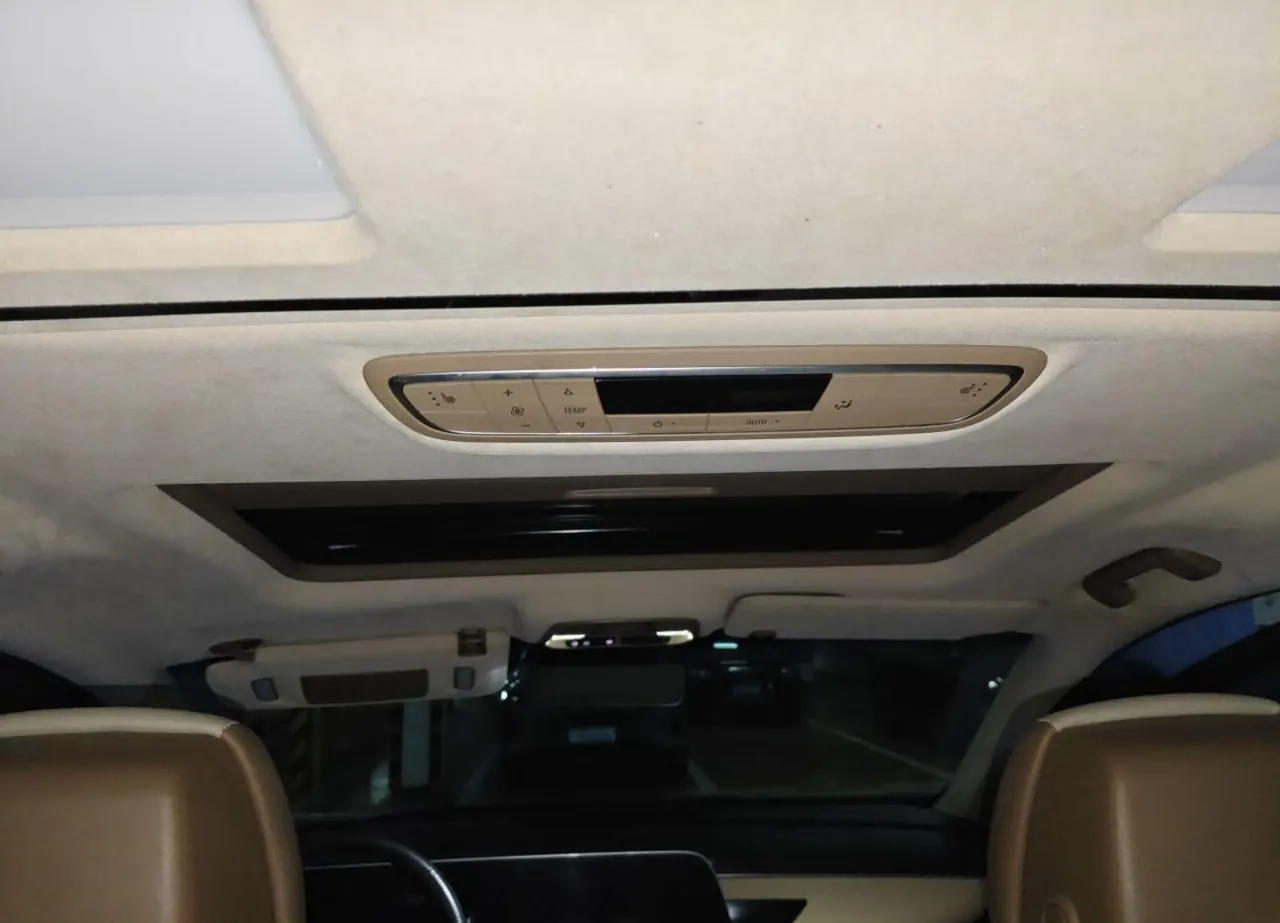 Buick 2021 GL8 ES Lu Zun 2.0T 653T Exclusive Automatic Gear 9
