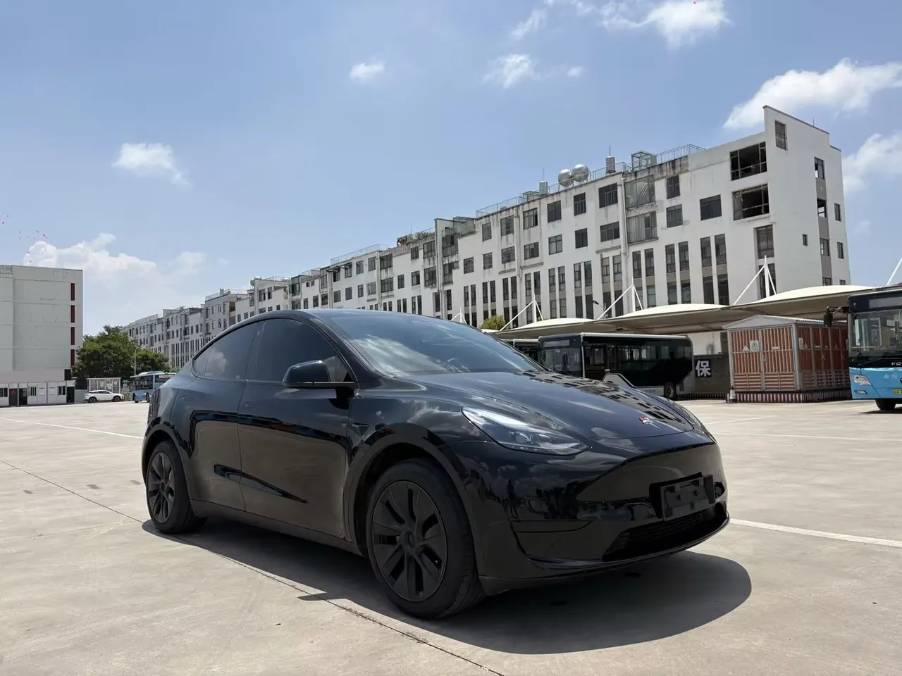 Tesla 2023 Model Y rear-wheel drive version automatic transmission 3