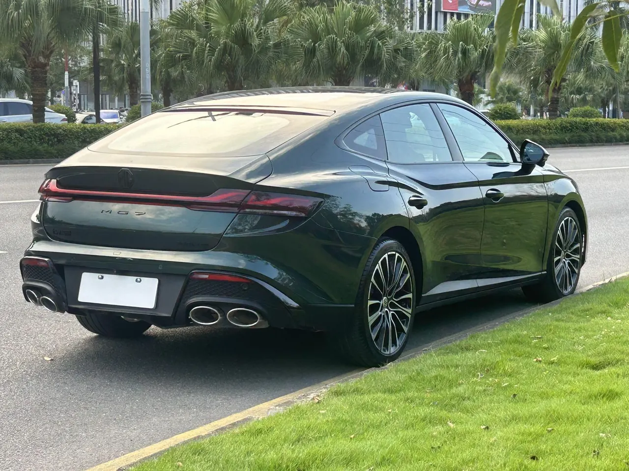 MG 2023 MG7 1.5T to the United States elegant version of automatic gear 12