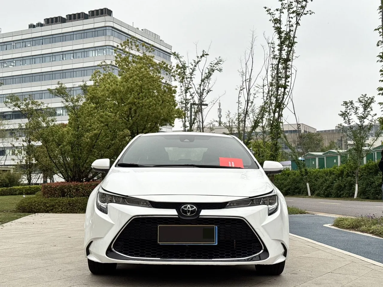 Toyota 2022 Lei Ling 1.2T Stepless 185T Deluxe Automatic Gear 2