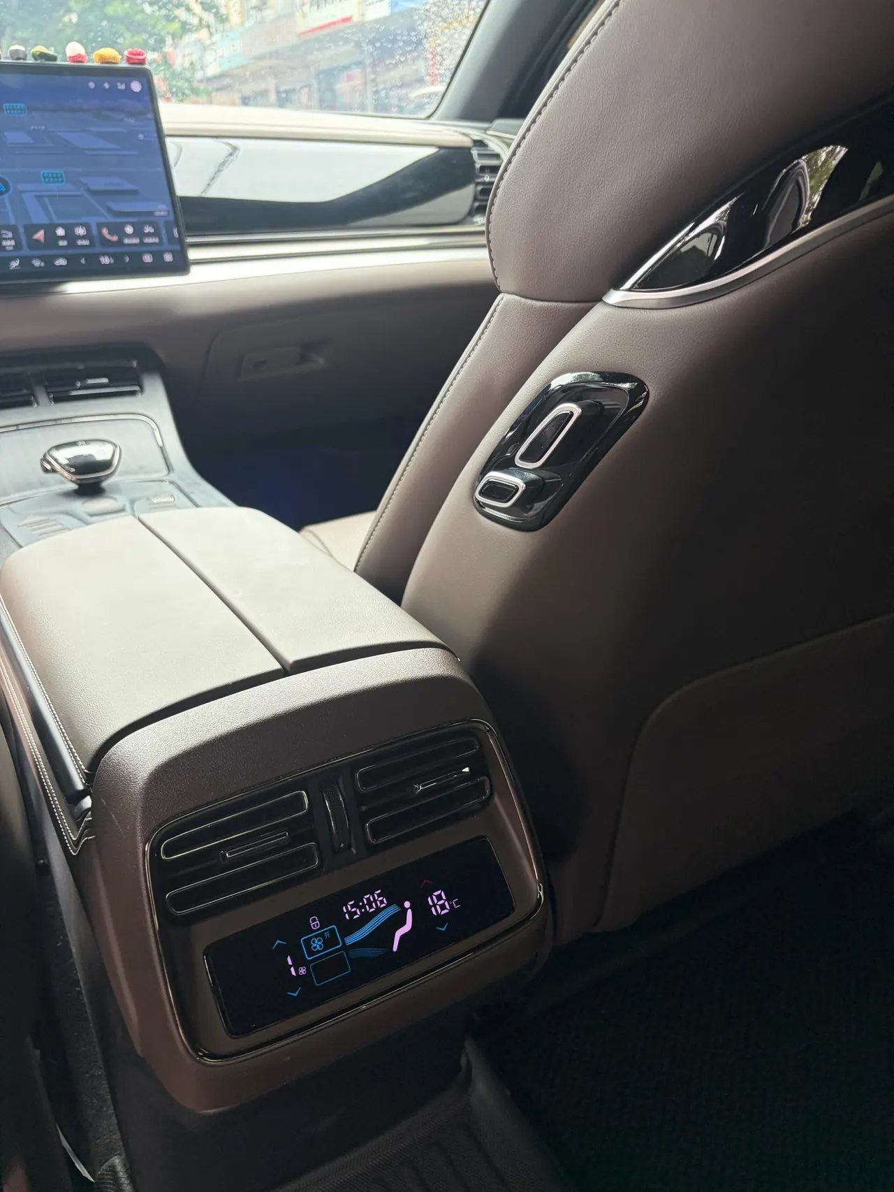 BYD 2024 Han DM-i 1.5T stepless glory version 121KM noble automatic gear 4