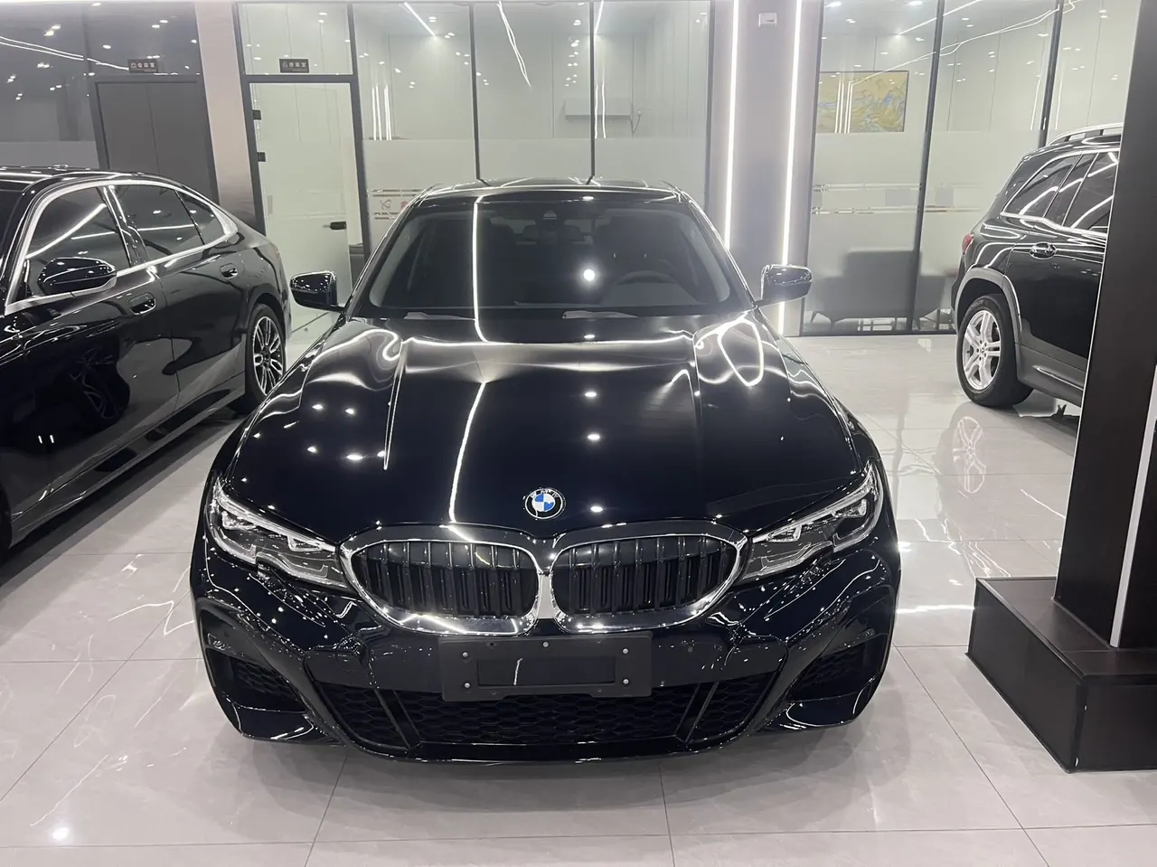 BMW 3 Series 2022 325i 2.0T M Sports Suit (Modified) Automatic Gear 2