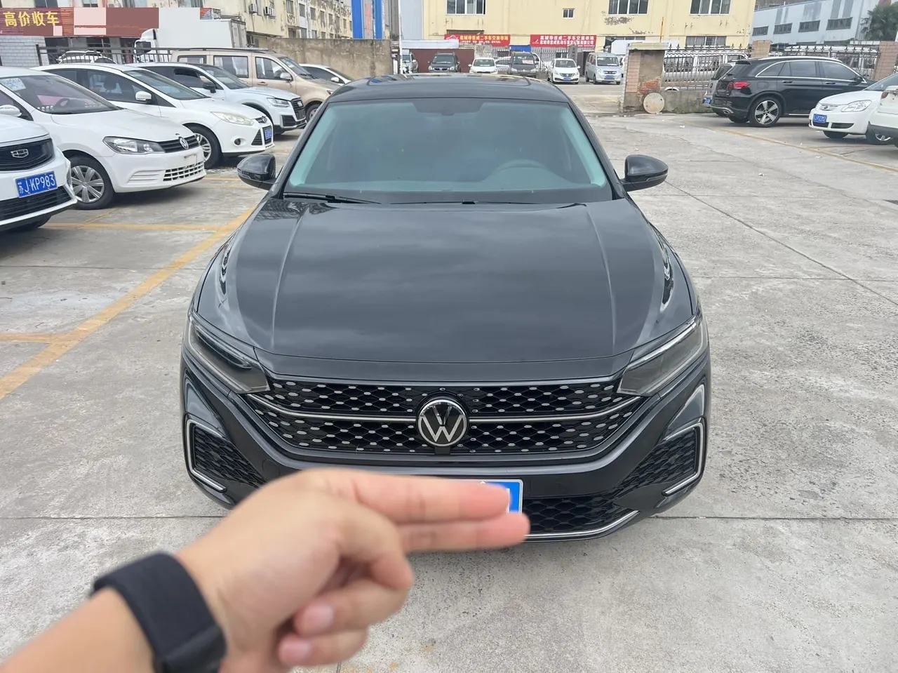 Volkswagen 2026 Passat 2.0TSI 380TSI outstanding star dragon version automatic gear 2