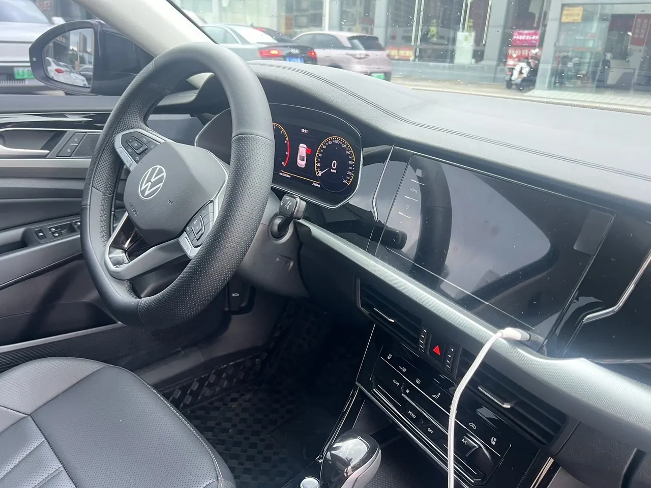 Volkswagen 2026 Passat 2.0TSI 380TSI outstanding star dragon version automatic gear 6
