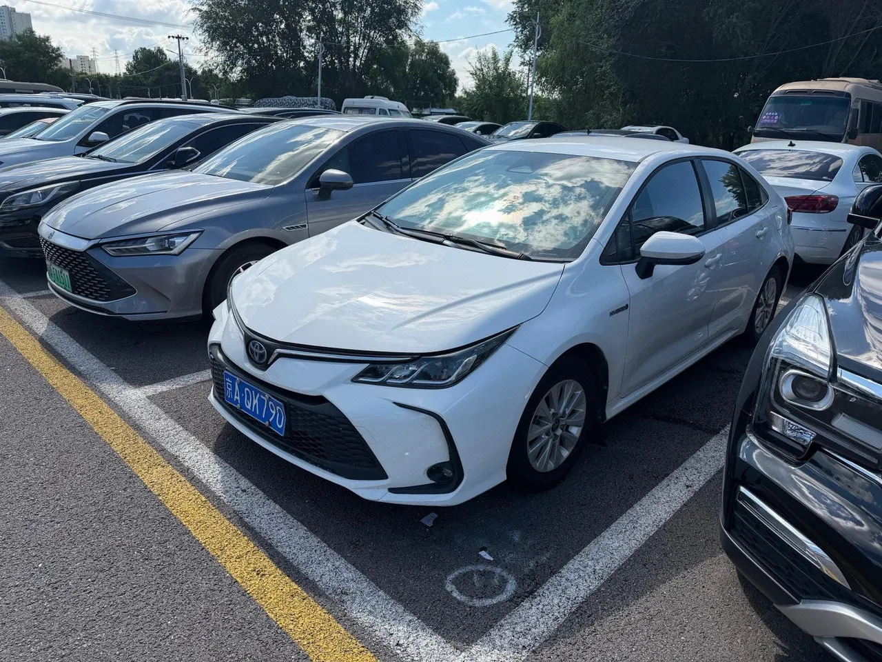 打开图片灯箱:Toyota 2023 Corolla Double Engine 1.8 Stepless Intelligent Electric Hybrid Elite Automatic Gear