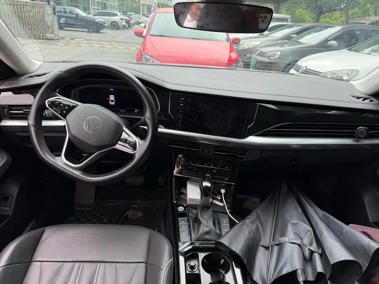 Volkswagen 2023 Passat 2.0TSI 330TSI Deluxe Edition Automatic 3