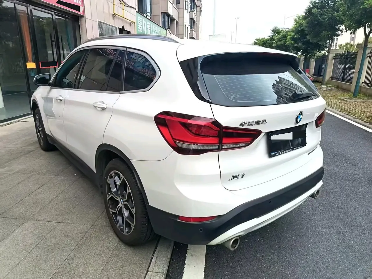 BMW 2022 X1 sDrive25Li 2.0T Leading Automatic Gear 4