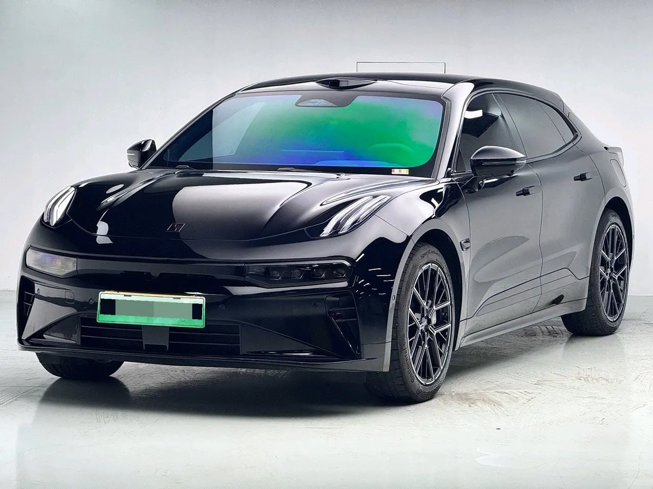 Open image lightbox: Zeekr 2026 Zeekr 001 95-degree Four-wheel Drive Max Edition Automatic Gear