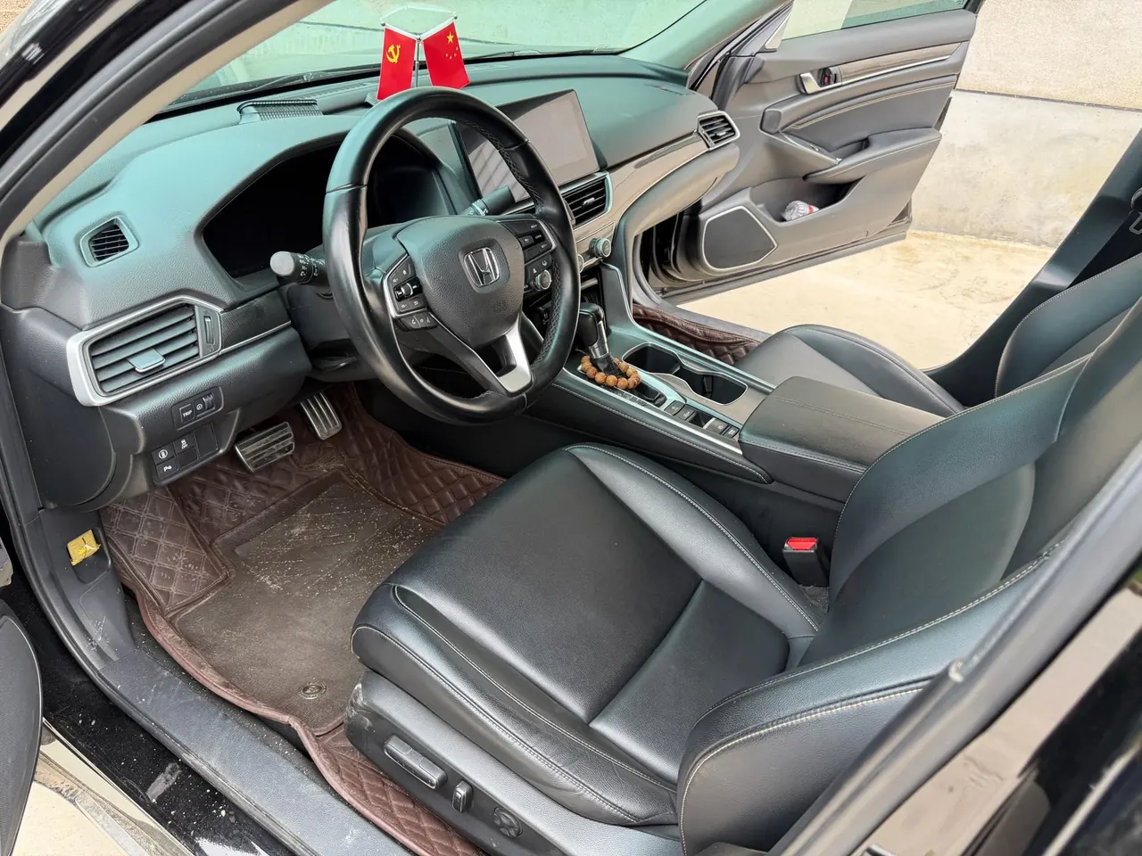 Honda 2022 10th Generation Accord 1.5T Stepless 260TURBO Magic Night Premium Edition Automatic Gear 2