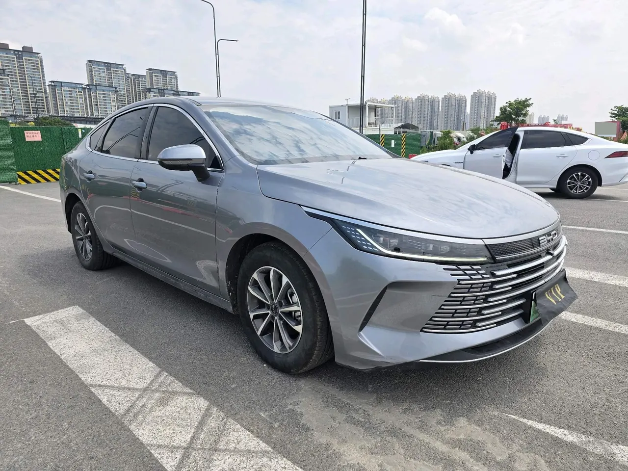 BYD 2024 Qin PLUS DM-i 1.5 stepless glory version 55KM leading automatic gear 3