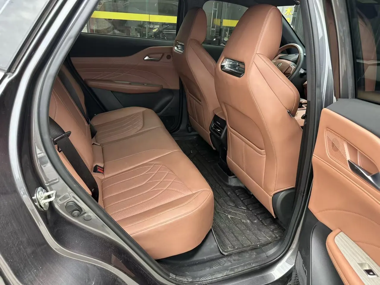 ChangAn 2024 UNI-Z Smart Electric iDD 1.5 Stepless 125km Excellent Automatic Gear 9