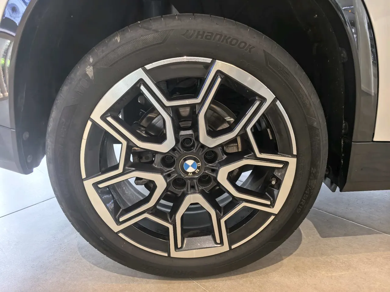 BMW 2024 X1 sDrive25Li 2.0T X design set automatic gear 9