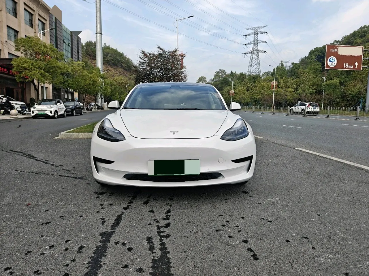 Tesla 2022 Model 3 rear-wheel drive version of automatic transmission 2