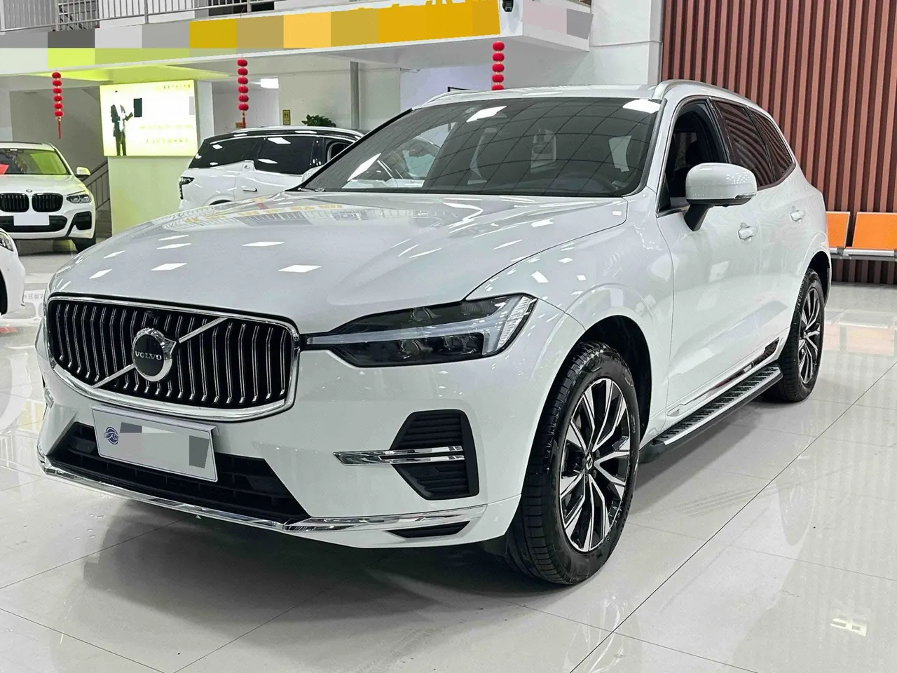 打开图片灯箱:Volvo 2024 XC60 48V 2.0T B5 4-wheel drive Zhiyuan Deluxe Edition Automatic Gear