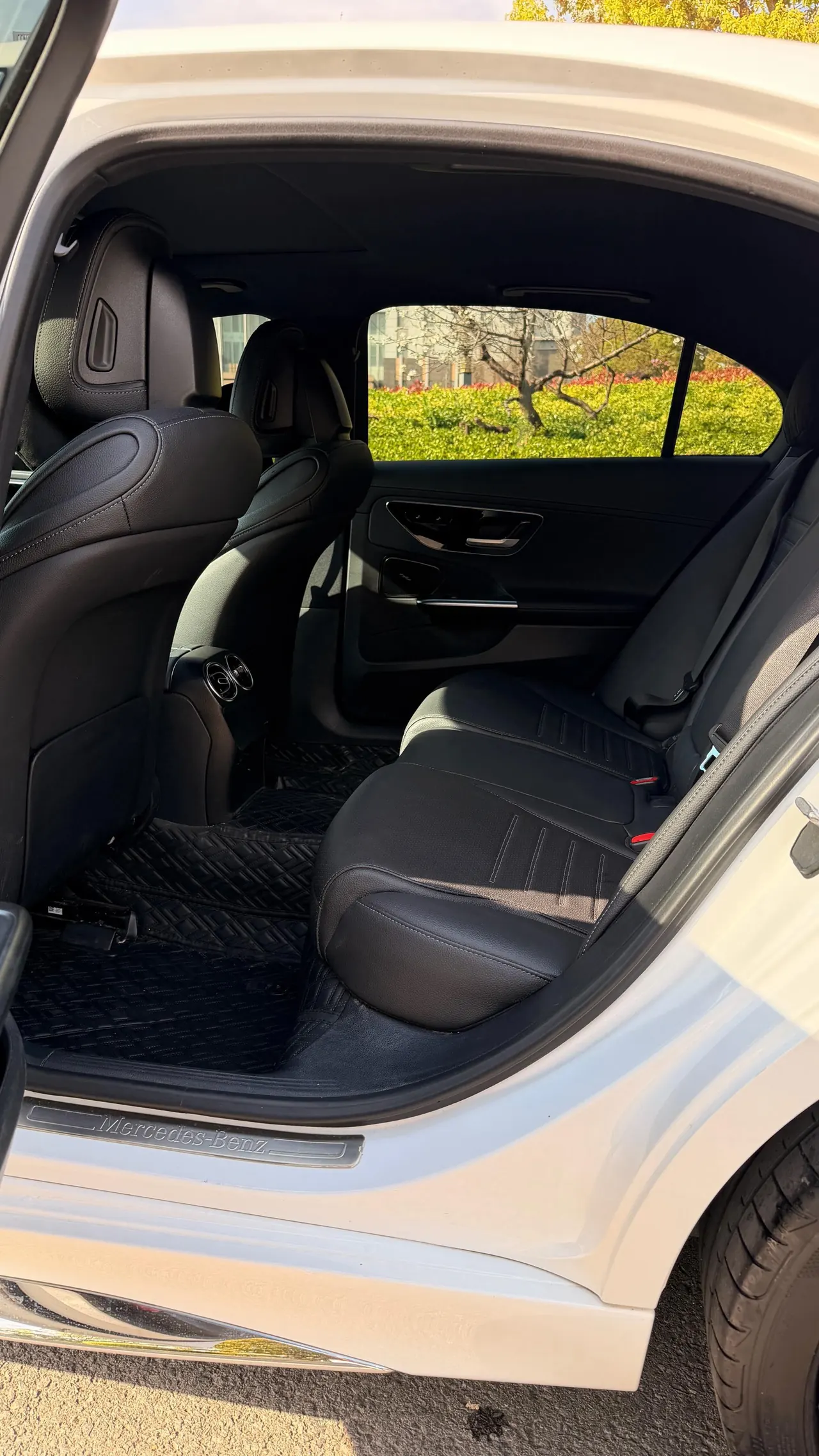 Mercedes Benz Class C 2024 C 200 L 48V 1.5T Sports Edition Automatic Gear 5