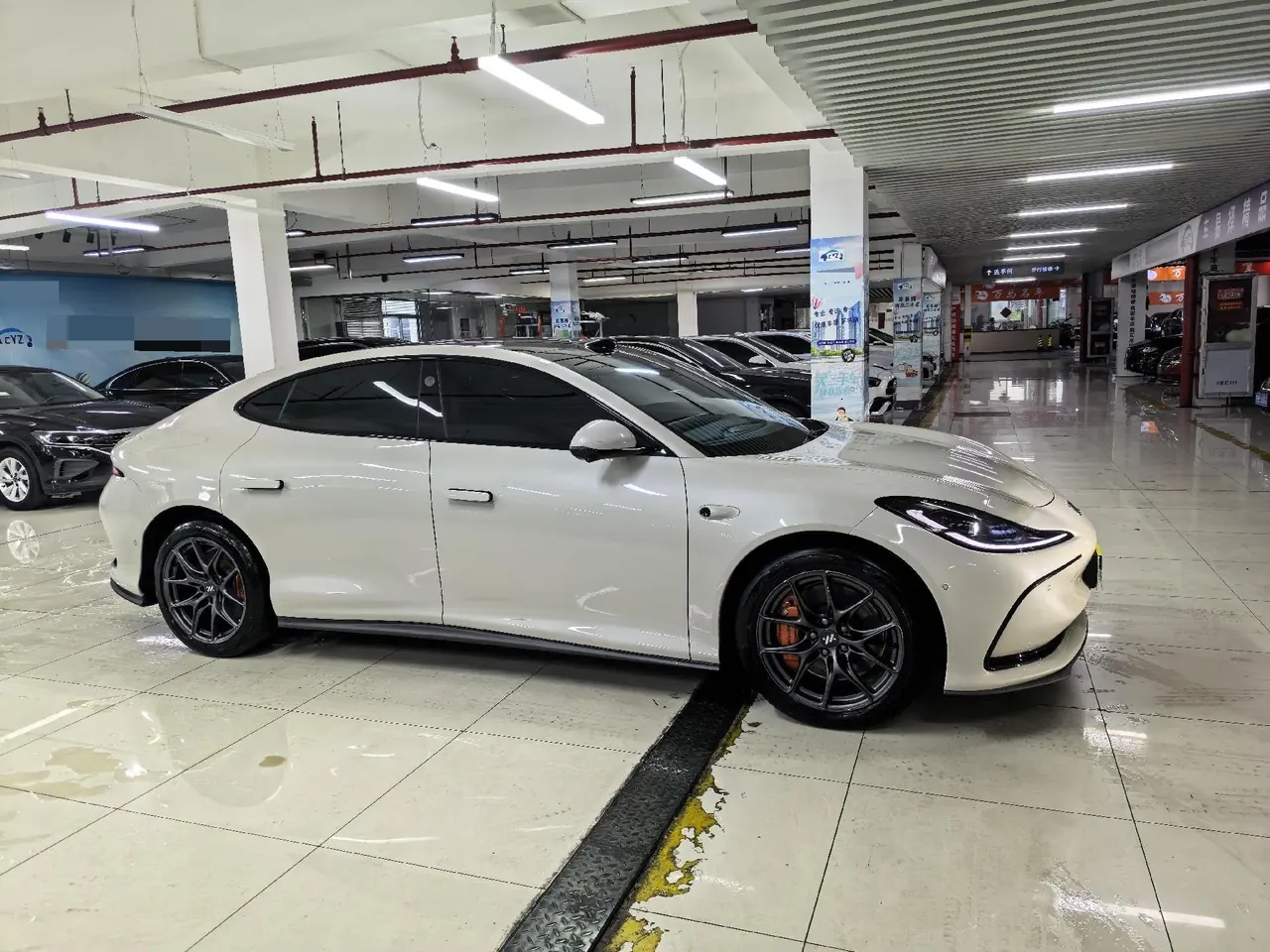 IM 2024 IM L6 Max Super Performance Edition Automatic Gear 4