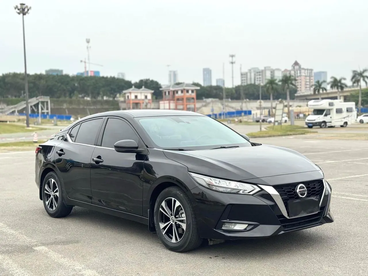 Nissan 2022 Sylphy 1.6 Stepless XL Pleasant Edition Automatic Gear 3