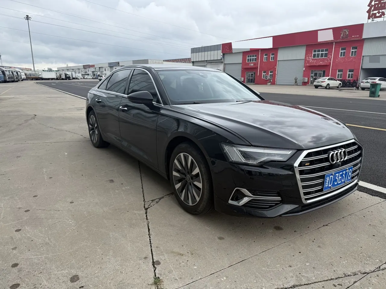 Audi 2024 A6L 2.0TFSI 45TFSI Zhenzhiya Automatic Gear 2
