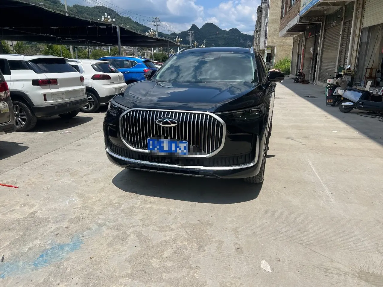 Chery 2025 Ruihu 9 2.0T Two-Drive Premium Edition 7-seat Automatic Gear 2