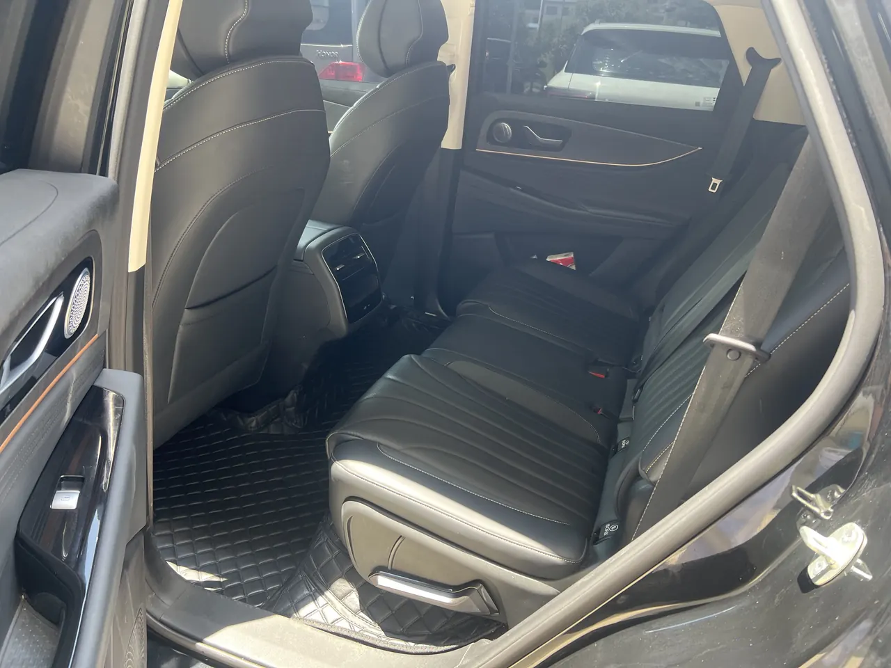 Chery 2025 Ruihu 9 2.0T Two-Drive Premium Edition 7-seat Automatic Gear 6