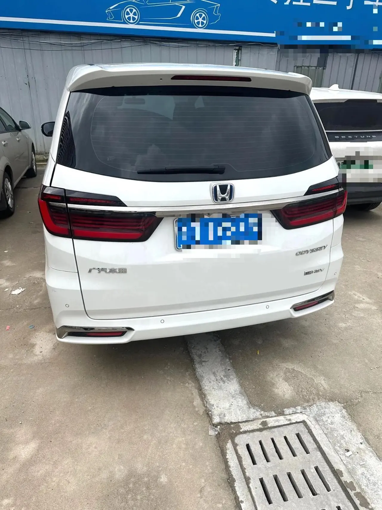 Honda 2022 Odyssey Hybrid 2.0 Stepless Sharp and Pleasant Edition Automatic Gear 5