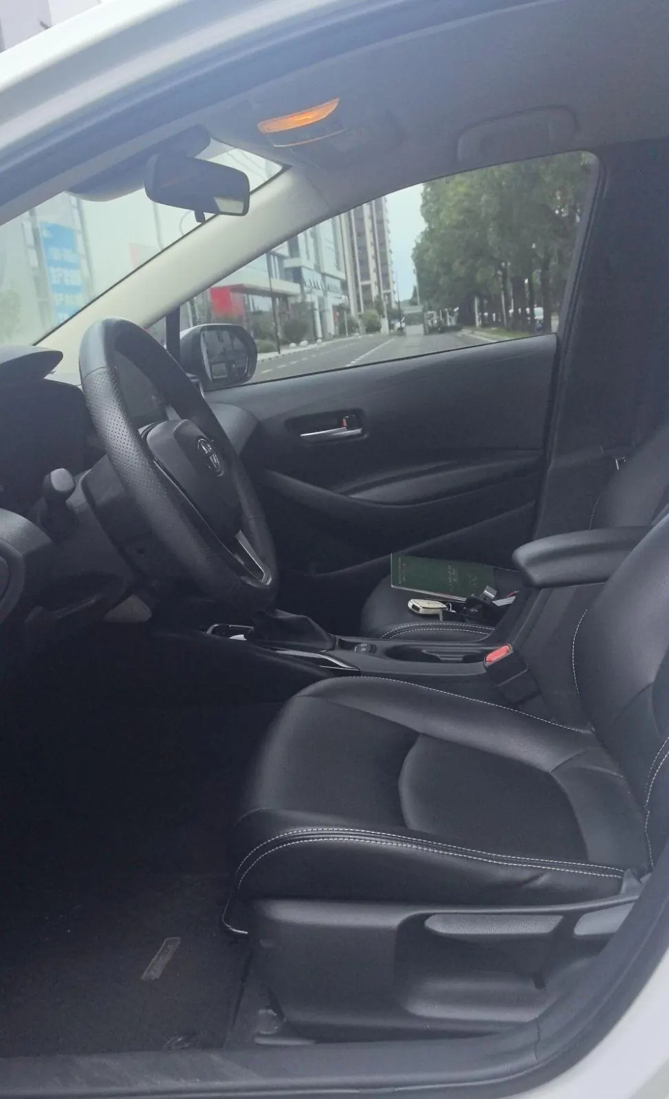 Toyota 2022 corolla 1.2T stepless pioneer PLUS version automatic gear 3