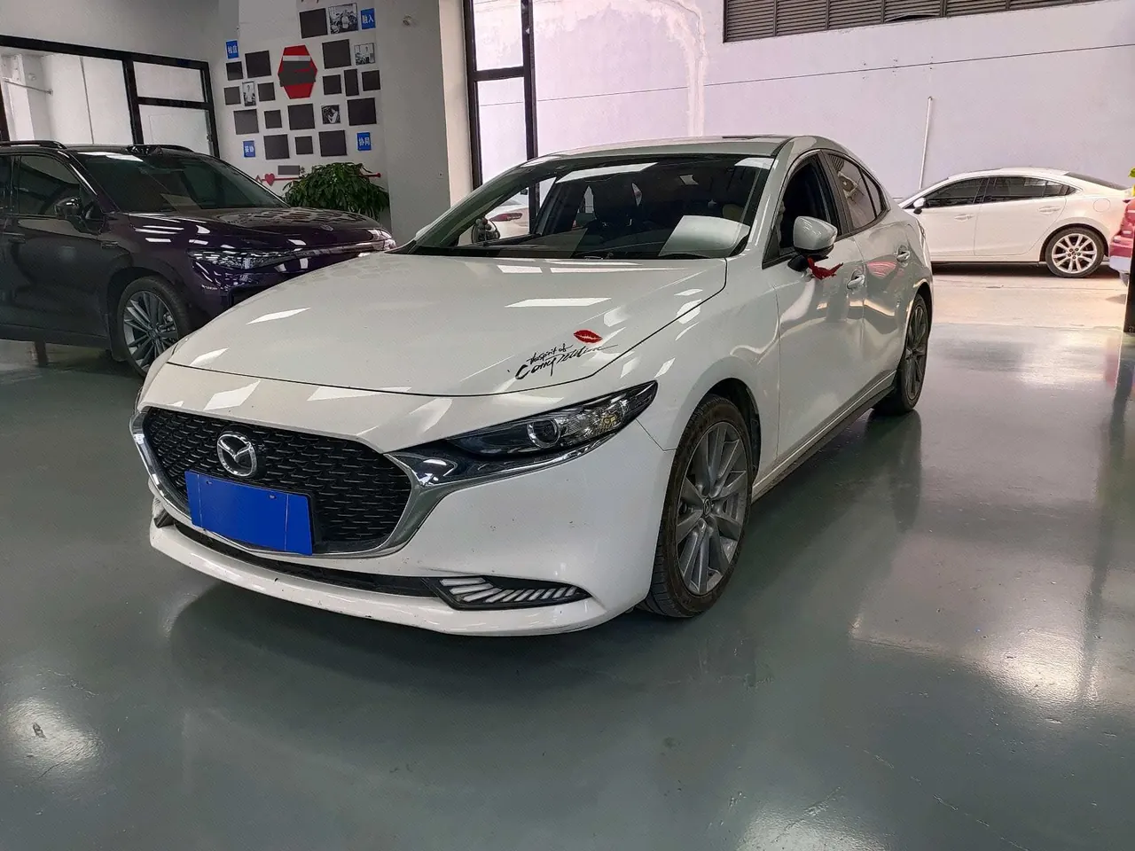 打开图片灯箱:Mazda 3 Oncorsela 2020 Mazda 3 Oncorsela-sedan 2.0 quality dazzle version automatic transmission