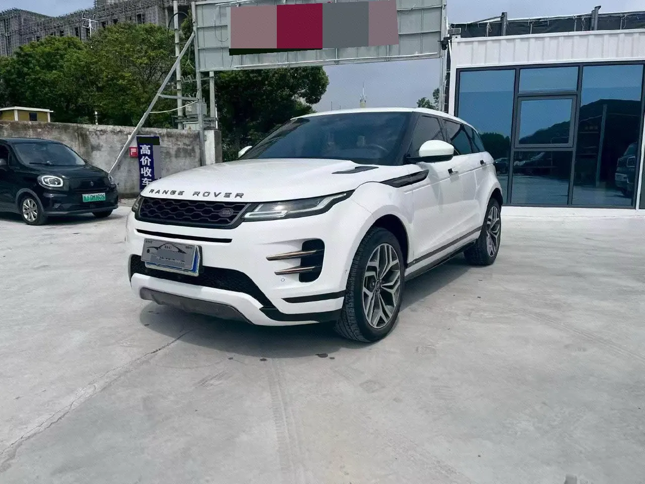 打开图片灯箱:Land Rover 2020 Range Rover Evoque 48V 2.0T 249PS R-DYNAMIC S Sports Edition Automatic Gear