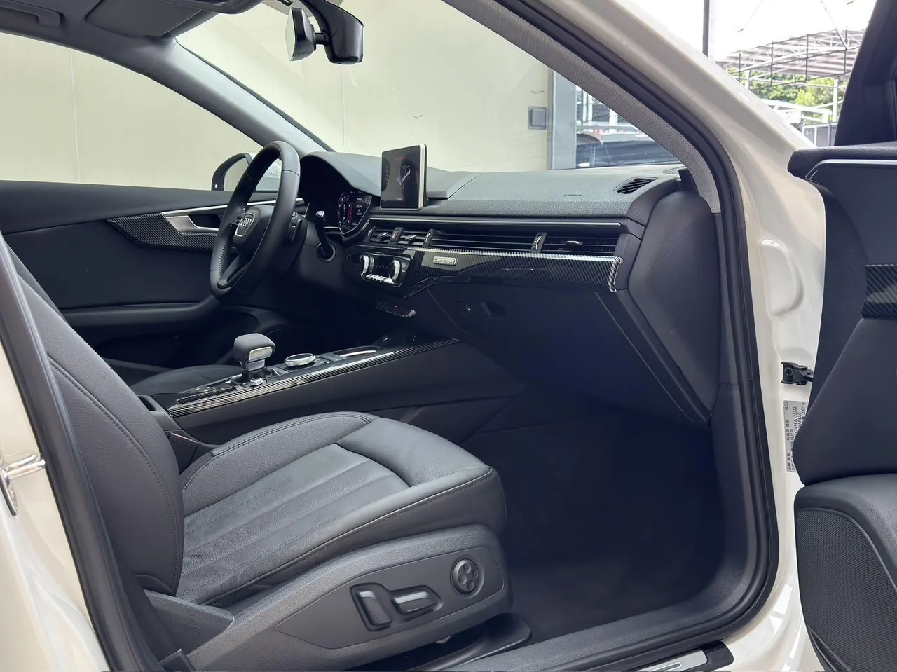 Audi A4 (Imported) 2020 A4 Avant 2.0TFSI 40TFSI Avant-garde Fashion Dynamic Automatic Gear 16