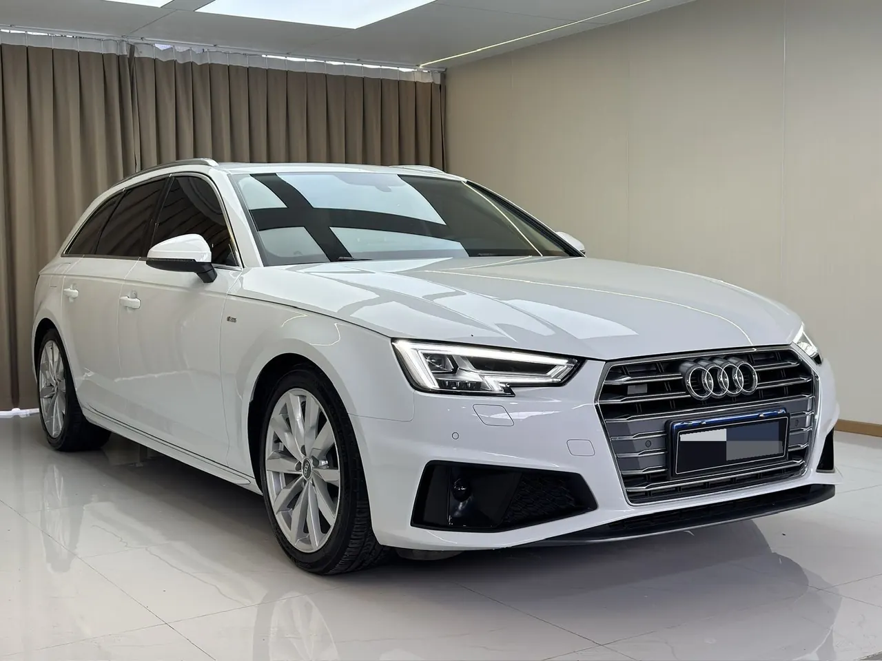 Audi A4 (Imported) 2020 A4 Avant 2.0TFSI 40TFSI Avant-garde Fashion Dynamic Automatic Gear 5